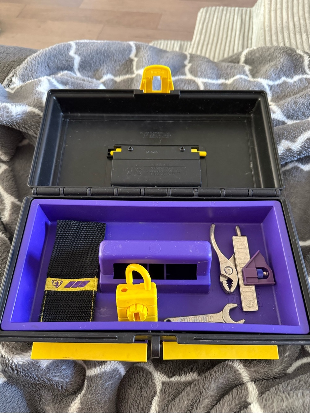 Playskool Cool Tools mini toolbox and tools 1992